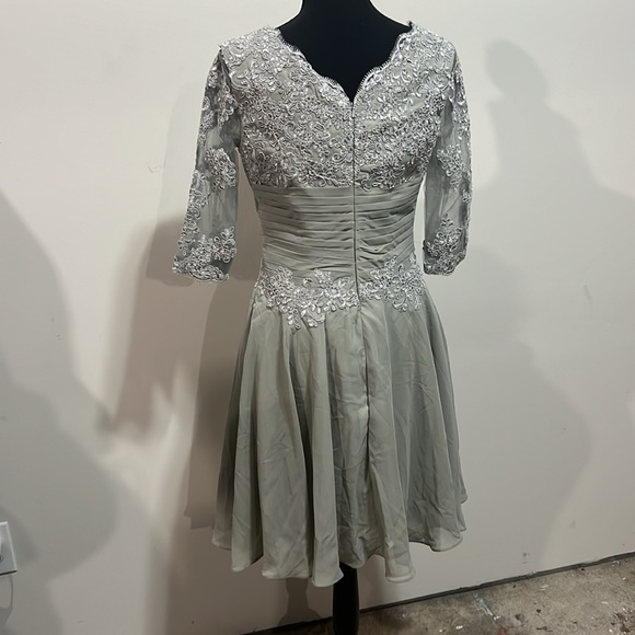 Lover kiss size Small lining 3/4 sleeve with beautiful lace details grey color - Picture 3 of 15